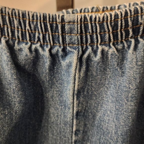 VF Jeanswear Cropped Jeans Size 18 Average Blue Denim Pull On Elastic Waist - Picture 3 of 8